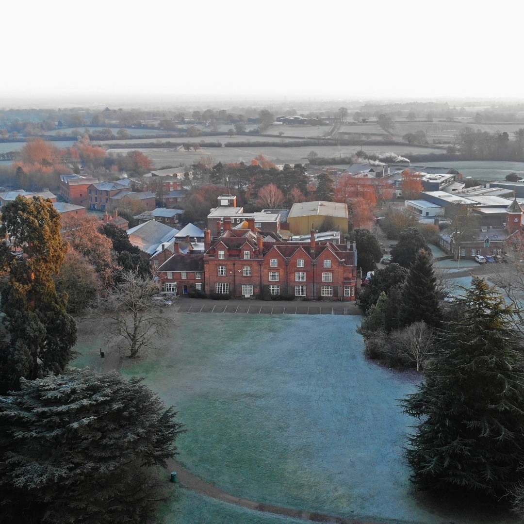 UCReaseheath's tweet image. We are loving how beautiful our #campus looks in this weather ❄️

#Reaseheath #snow #frost #nature #cold #Christmas #university #degree #UCAS