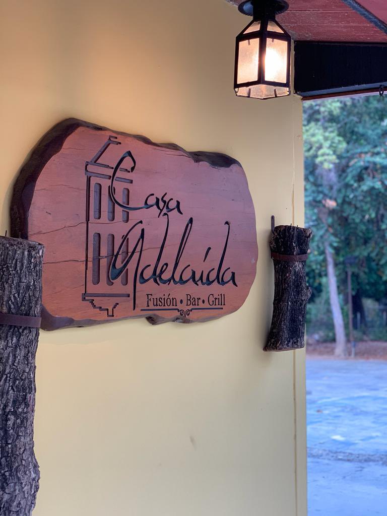 Volvimos!! Y queremos celebrarlo contigo 🥂
Visítanos y disfruta de nuestras promociones.. con mucho gusto! Te esperamos para hacerte sentir como en casa (Martes a Domingo)