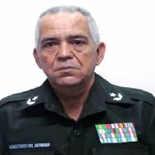 En el inicio del #VPlenoCC se tributó un minuto de silencio al General de División Luis Alberto López Callejas, miembro del Buró Político, y al miembro del CCPCC General de Brigada José Alberto Yanes Díaz, recientemente fallecidos y con una extensa trayectoria revolucionaria.