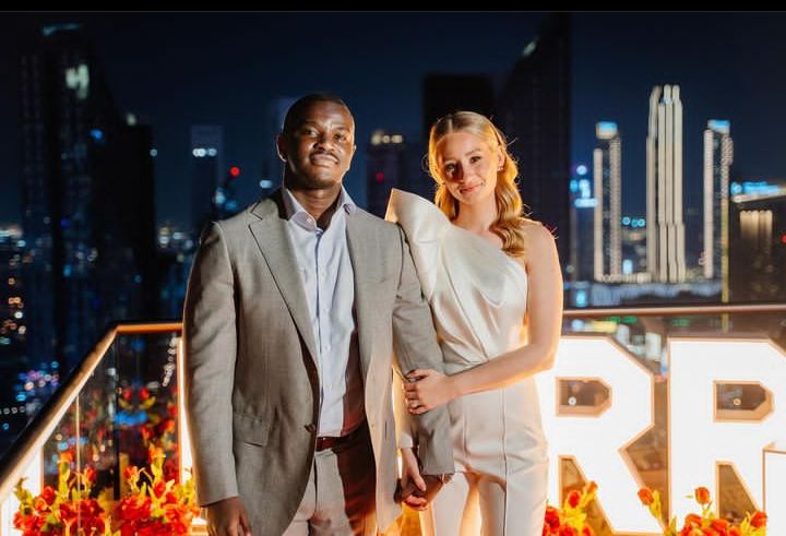 bobjaidens's tweet image. Happy moments never die,never end