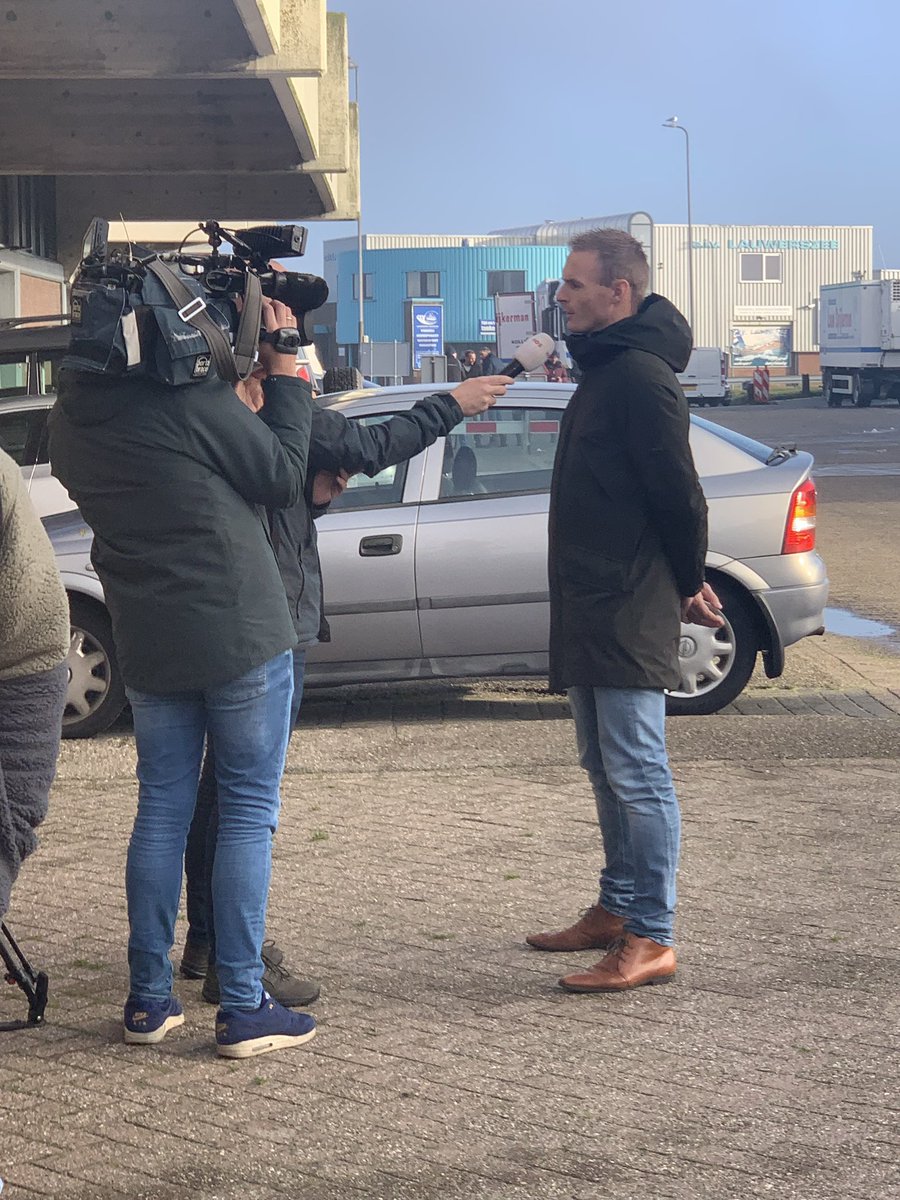 Durk W. van Tuinen tweet media