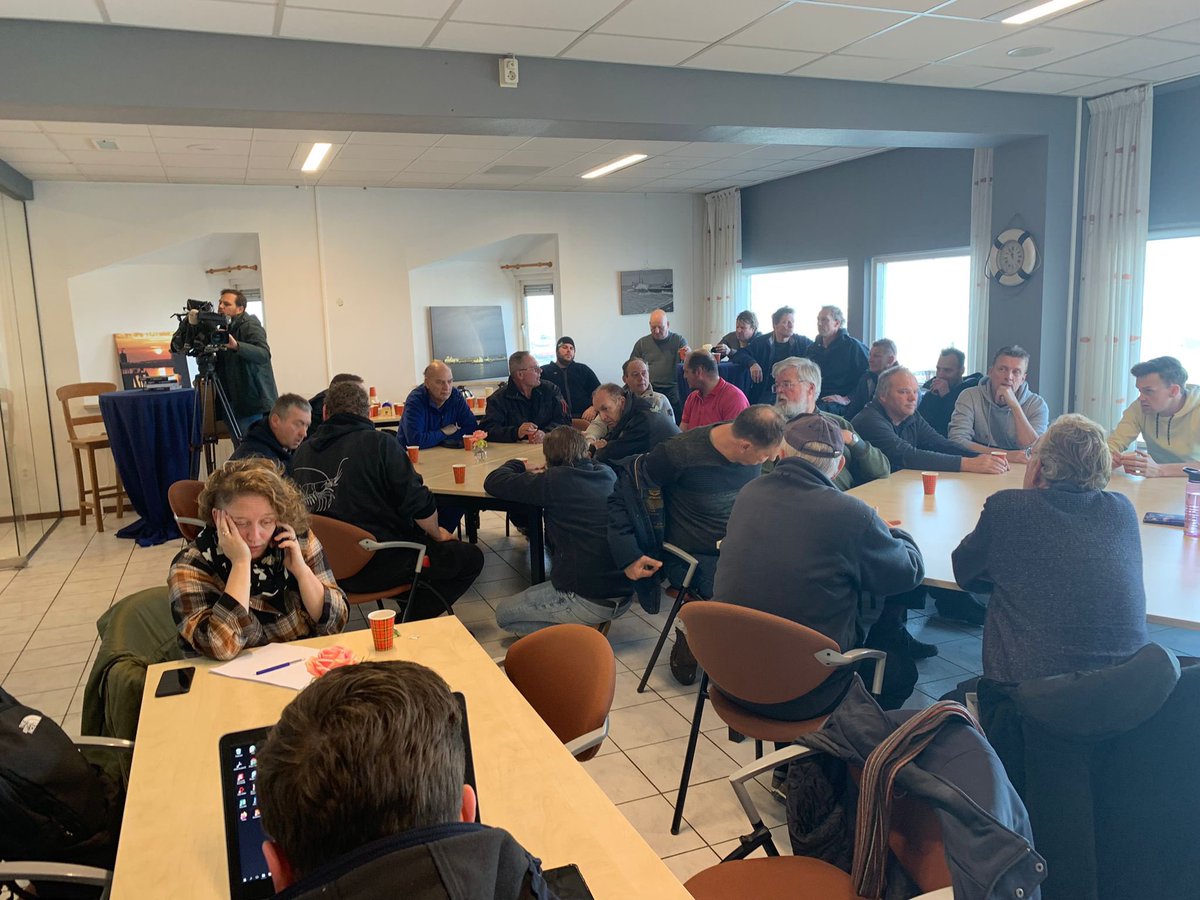 Durk W. van Tuinen tweet media