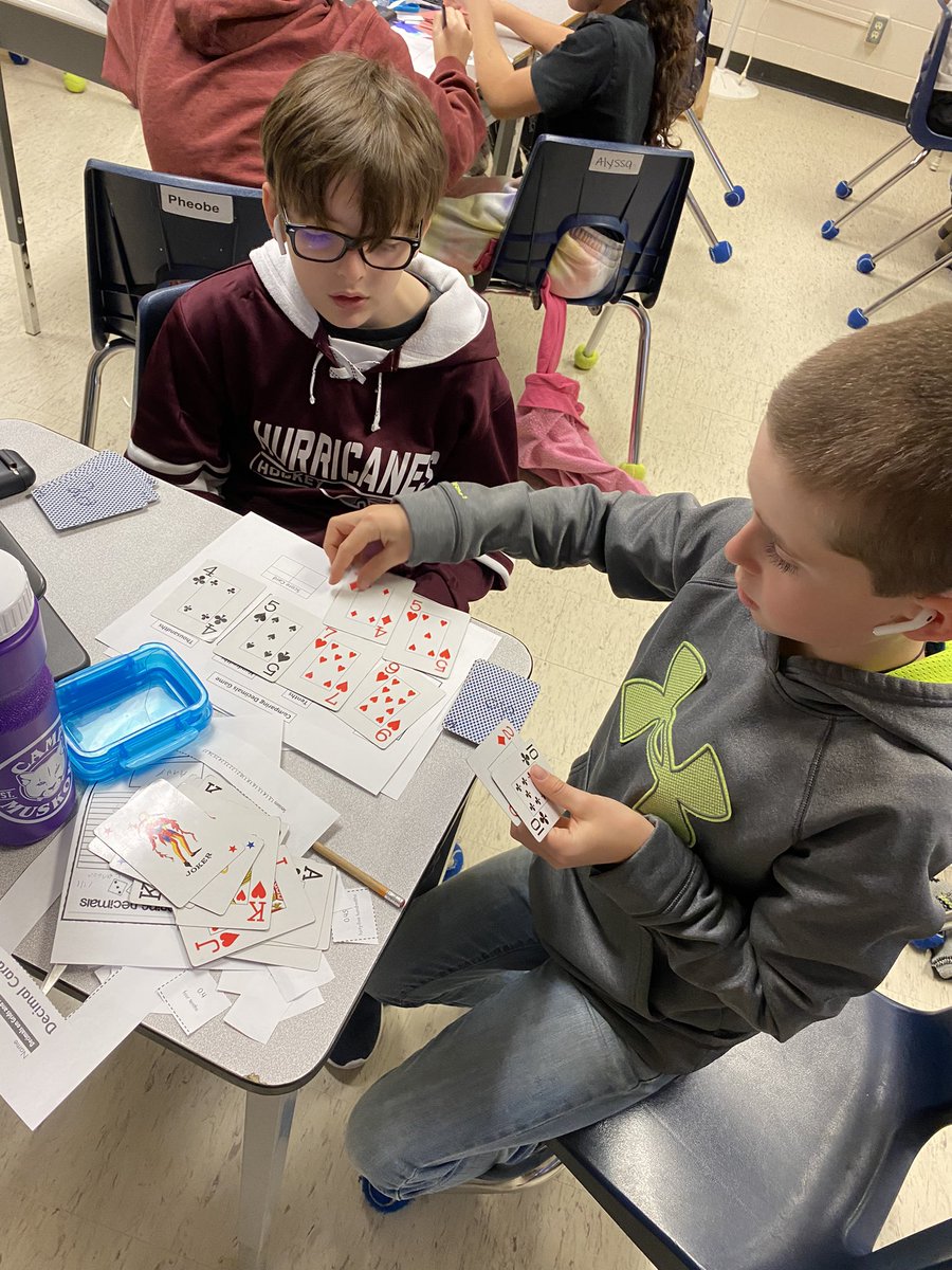 MsLongeway's tweet image. Our last Math Games Friday game was decimal war! We love a good card game! @FenelonTownship #tldsbmath #tldsblearns