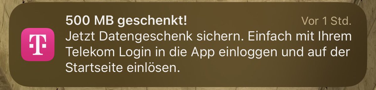 MuenchChristoph's tweet photo. Liebe @TMobile @deutschetelekom 
Ich bin gerne Kunde bei euch und habe einen Vertrag mit unlimited Datenvolumen. Ihr glaubt also nicht wie sehr ich mich über diese Nachricht grade gefreut habe. Dann habe ich unendlich und 500MB. Mathematisch sicher interessant für mich aber … https://t.co/n29kDlA9bJ