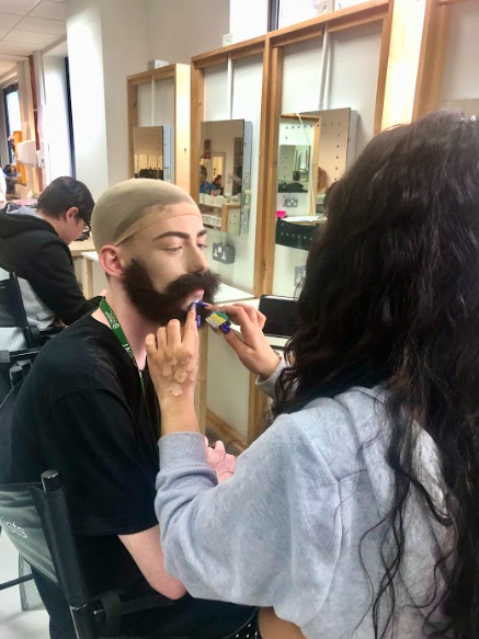 akai_tree's tweet photo. Some behind the scenes pictures from our What We Do In The Shadows project. Recreating it it's going well so far. Performing arts &amp; production arts students are doing an amazing job. I'll post some edited pictures later😇
#WhatWeDoInTheShadows #vampires #vampire #BehindTheScenes https://t.co/W2QxnQlYPM