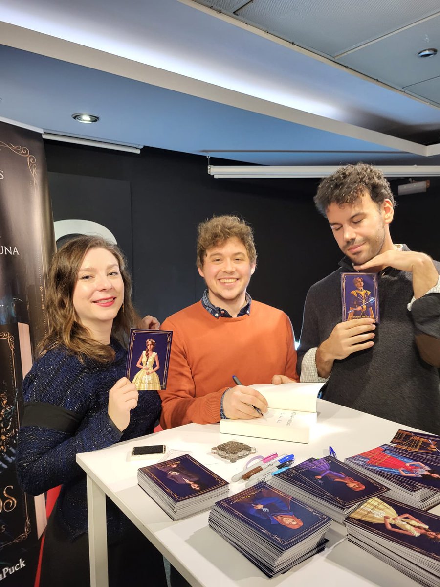 Alfred Almasy 🚀 ARCHIENEMIGAS PÚBLICAS 🚀 (@rocketsunwriter) on Twitter photo No exagero nada cuando digo que <a href="/brunoenserio/">Bruno Puelles</a> es uno de los autores que más admiro en el mundo No exagero nada cuando digo que <a href="/brunoenserio/">Bruno Puelles</a> es uno de los autores que más admiro en el mundo