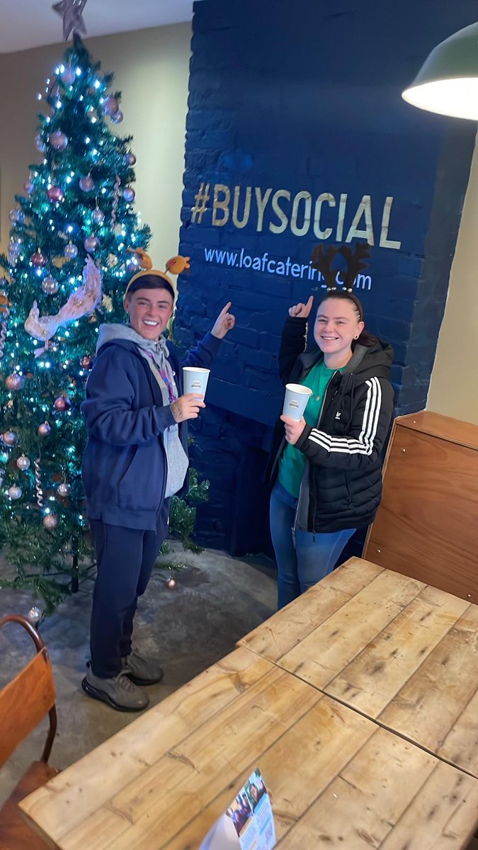Christmas has arrived at Loaf Café! 🎅✨ Come visit us for delicious festive foods, Christmas dinners and hot drinks. 

#christmas #christmasfood #belfastcafes #buysocial #socen