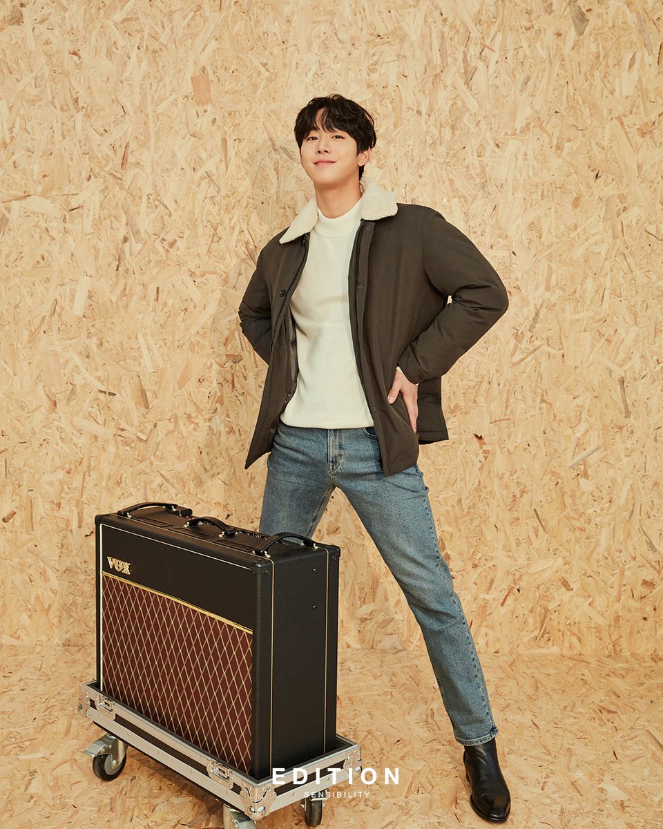ahnhyoseop_PH's tweet photo. Ahn Hyo Seop for Edition Sensibility Winter Collection 2022 (3)
@edition_sensibility
/ ๐๐ต๐ฒ ๐ฆ๐ง๐จ๐๐๐ข
https://t.co/U9VHvHUuvG
https://t.co/Dh5K4IXnj0
https://t.co/jxrmB4WeDR
@ThePresent_twt
#EDTIONSENSIBILITY #2022FW #22WINTER #THESTUDIO #์ํจ์ญ #ahnhyoseop https://t.co/UpoV8q79cg