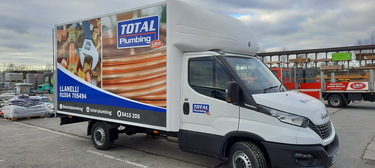 daniel_signs's tweet photo. It's a pleasure to have been asked by @LBSBMLTD to wrap their brand new fleet of Iveco Daily box vans for @Total_Plumbing_ Llanelli.

#vehiclegraphic #vangraphics #vanwrapping #southwalesbusiness #iveco #boxvan #transport #transportmanager #vehiclefleet #metamark https://t.co/KVgnqOW2Rk