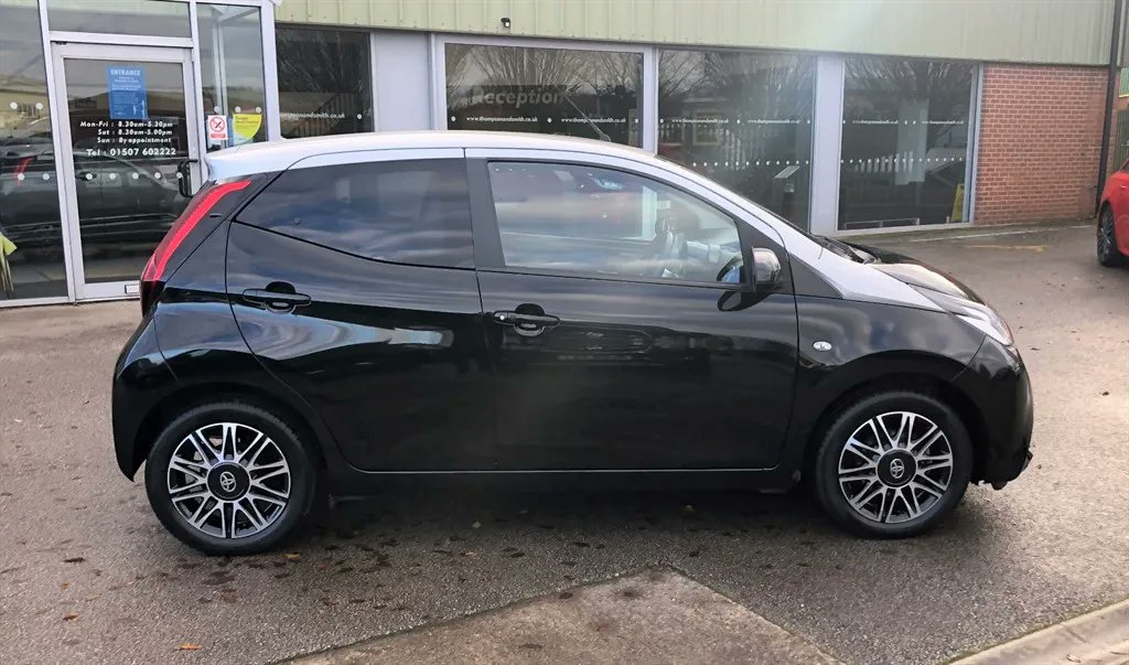 Thompsonandsmit's tweet photo. Great little Toyota Aygo 1.0 (71PS) VVT-I X-CLUSIV X-SHIFT Automatic with 9,800 miles only!  see more at: https://t.co/e6rDeO0Y4F 
#toyota #aygo #automatic https://t.co/U31jW9kpas