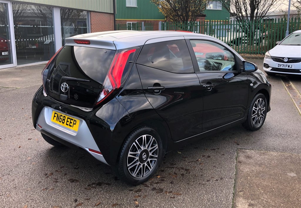 Thompsonandsmit's tweet photo. Great little Toyota Aygo 1.0 (71PS) VVT-I X-CLUSIV X-SHIFT Automatic with 9,800 miles only!  see more at: https://t.co/e6rDeO0Y4F 
#toyota #aygo #automatic https://t.co/U31jW9kpas
