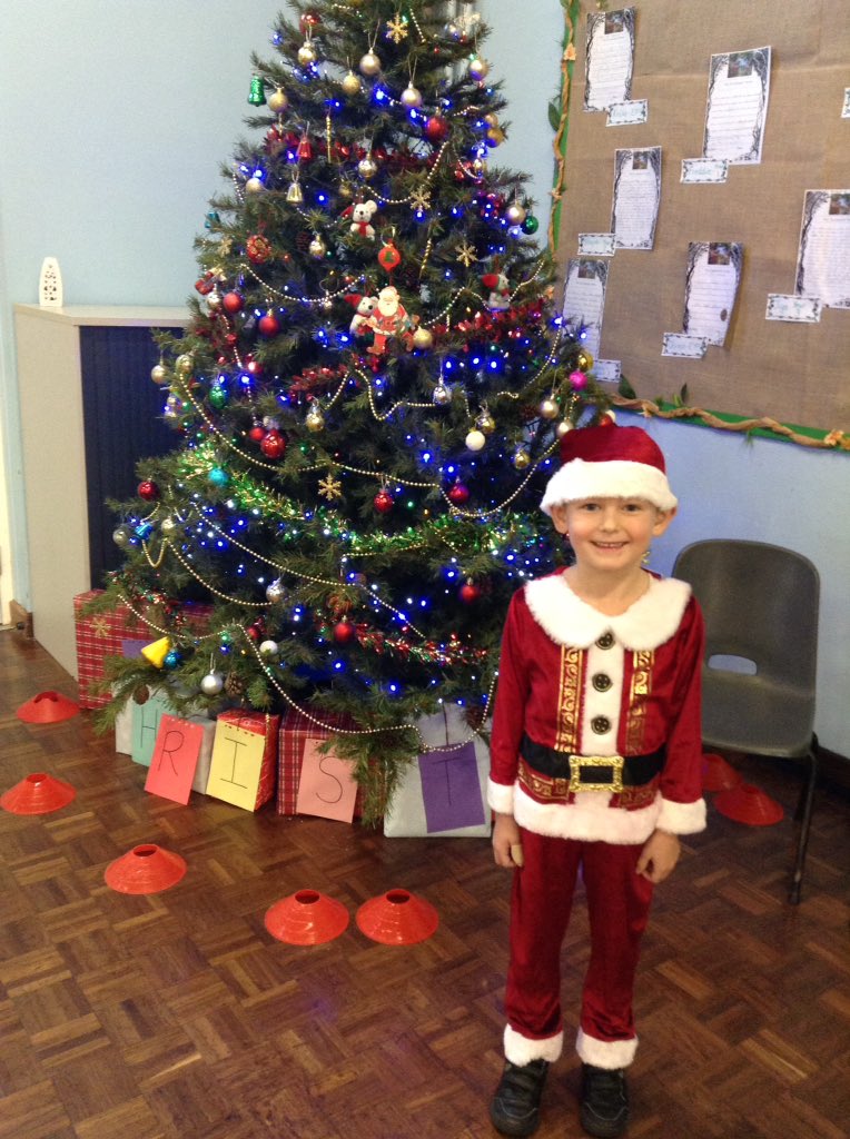 latimerprimary's tweet photo. #EYFS we are so, so proud of you and your Nativity performance over the last few days! You have been so brave and brilliant! 🌟🌟🌟 We have learnt about the Christmas story and learnt 5 new songs! #EYFSEAD #EYFSUtW https://t.co/T7oPMcgOK4