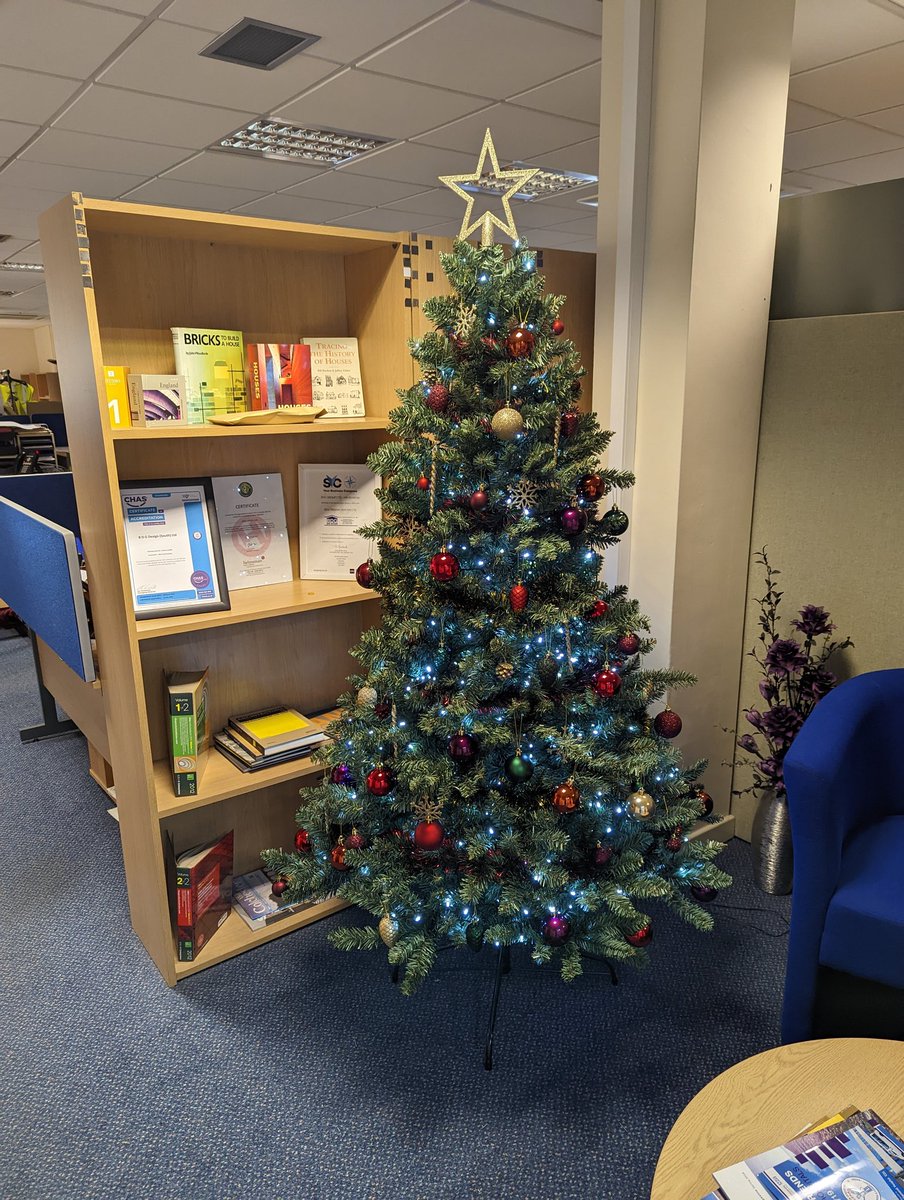 BDG_Colchester's tweet photo. It's officially starting to look a lot more "Christmasy" in the office!

We'd like to offer our thanks to staff members for their hard work this year, and wish everyone a Merry Christmas during the festive period! 🎅🎊 https://t.co/zWLHBzvKef