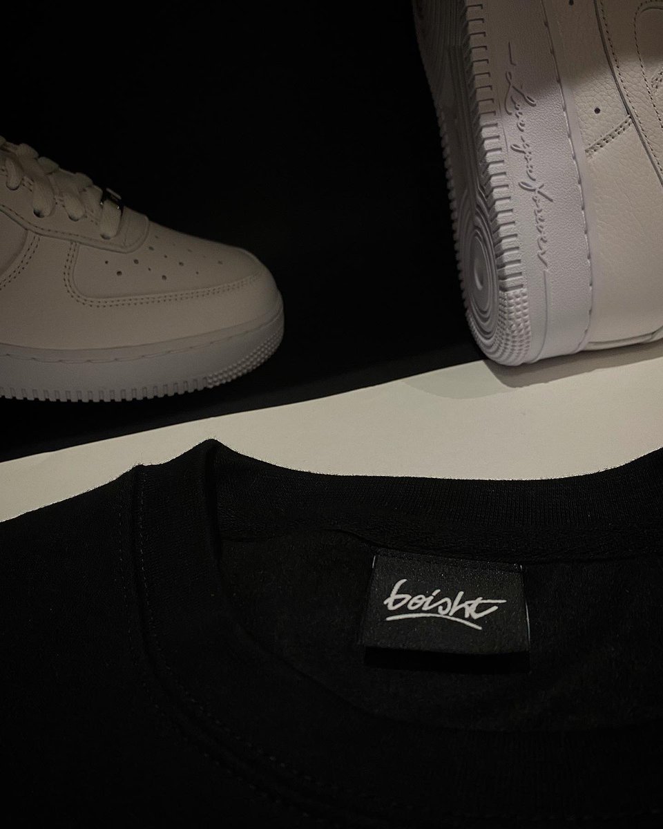 BOISHT's tweet image. Blackout Fly Sweatshirts available now 🪰

Order before 23:59 on the 15th December for guaranteed Christmas delivery 🎄

boisht.co.uk/product/blacko…