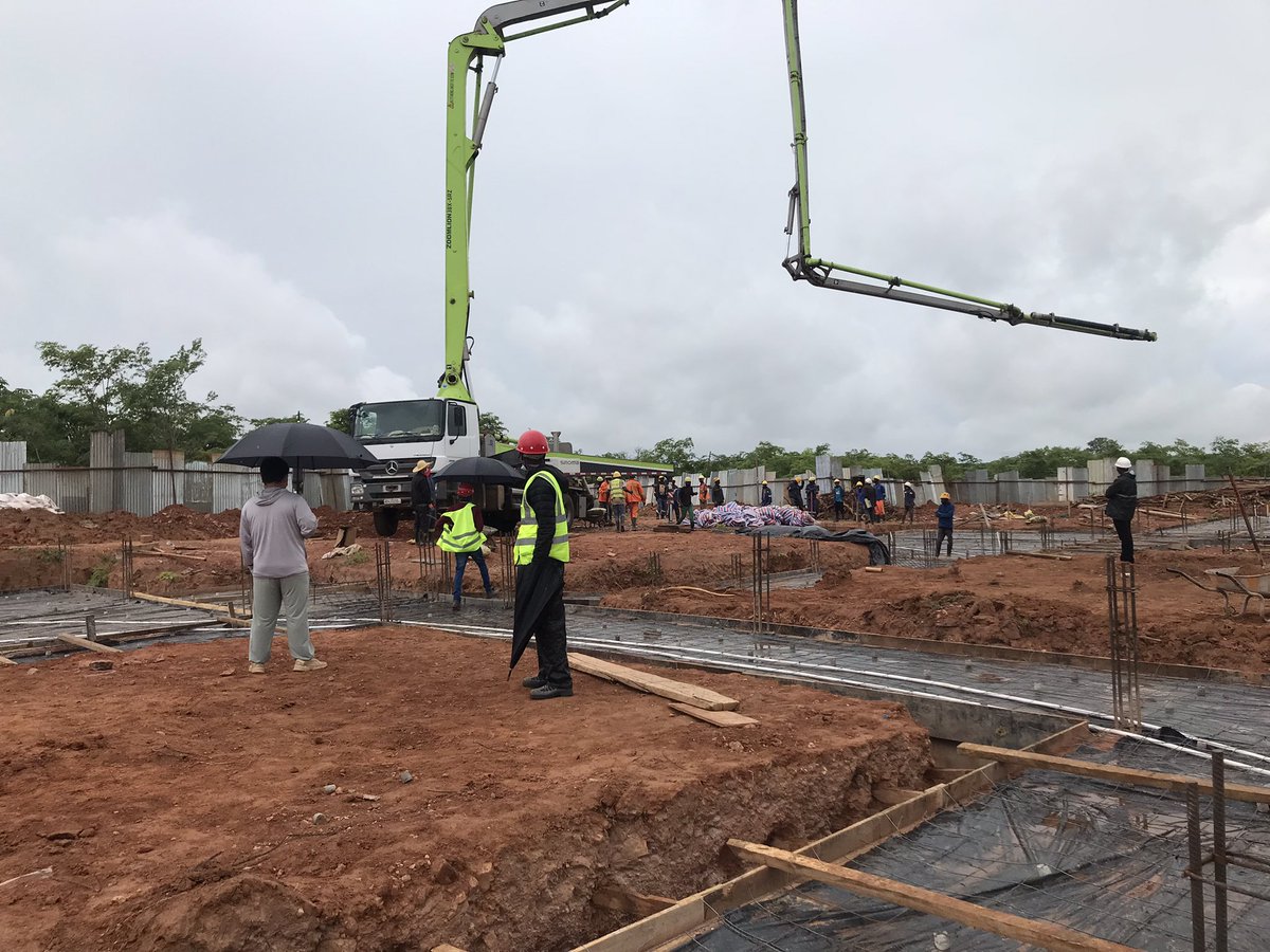jay911sly's tweet photo. Rain… A farmers dream and an Engineers nightmare
#ZedEng
#civilengineer
#ConcreteMan https://t.co/mlc4hfU0gT