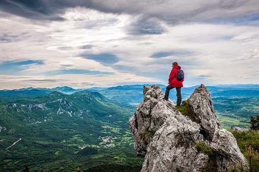 Coach_O_83's tweet photo. The mountaintop is awesome and it’s a beautiful view. But what makes it memorable is the journey to get there. The challenge is what makes it memorable!
#EveryDayHardWork
#HardWorkPaysOff
#TPW https://t.co/43HOZKL9vI