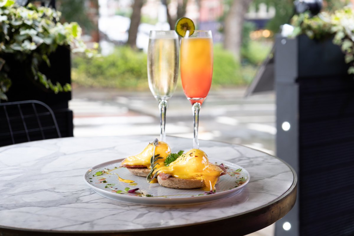 BUNSLONDON's tweet photo. It’s not the weekend if you don’t have a colourful plate alongside an indulgent cocktail on your brunch table 🍳🥂

📍 BUNS West Hampstead https://t.co/JBAmUH2HPY
