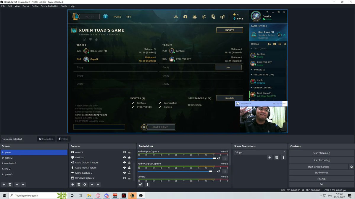 Early live at twitch! Twitch.tv/blitzeeeen medyo tahimik kasi may tulog 

++ OAS hoodie buff uwu