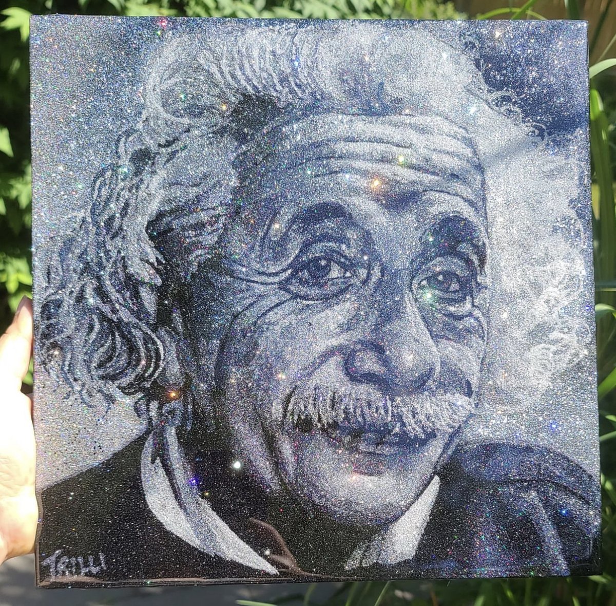 AlbertEinstein's tweet photo. Fan art Friday! https://t.co/s5sJeimHrn https://t.co/9brlBwovR6
