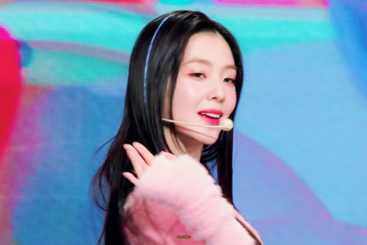 B3TT3RB3B3's tweet photo. #아이린 https://t.co/immpaFF3Ru