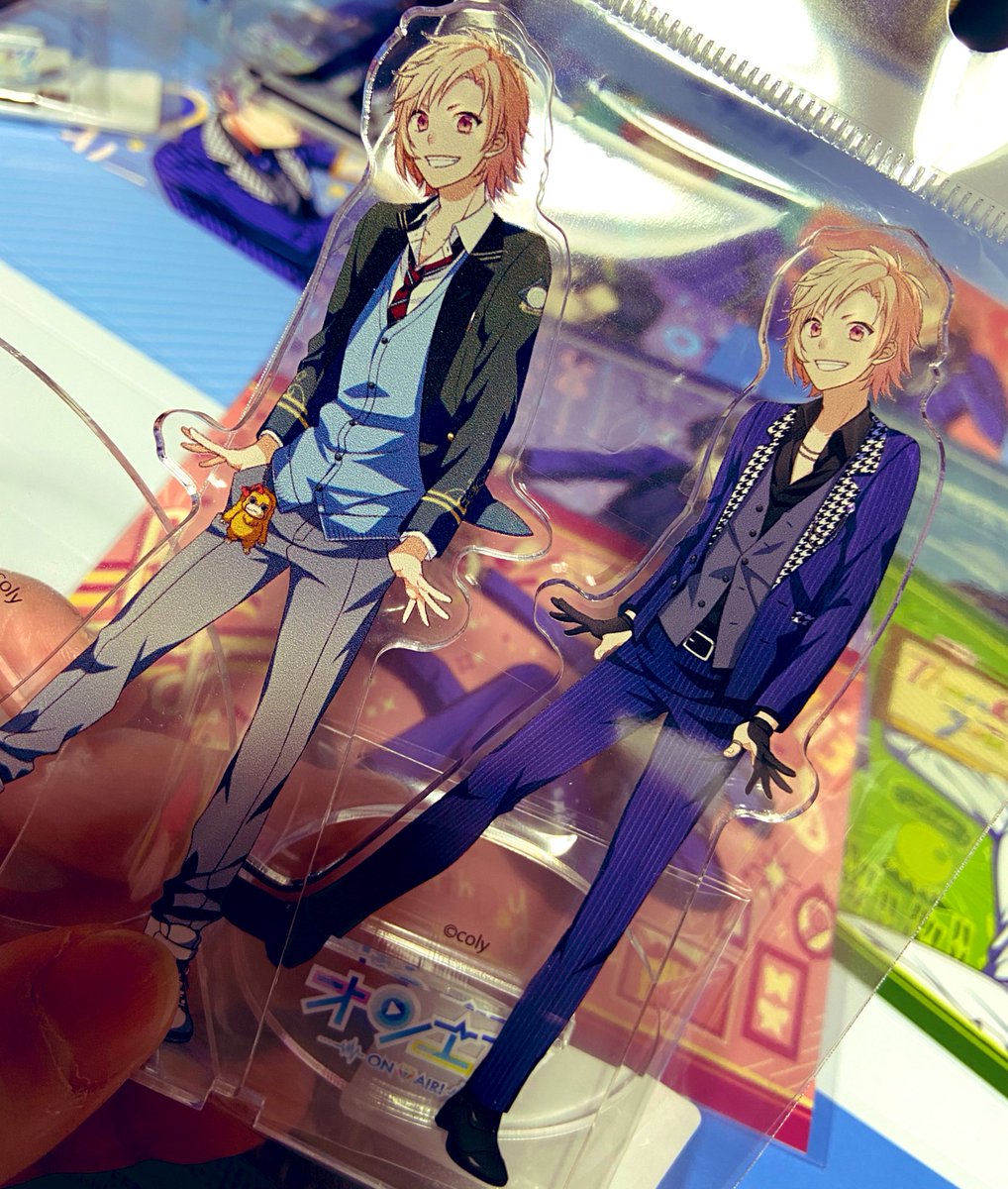tkmn39h's tweet photo. まさかの福岡に来てるという事で仕事終わりに急いで行ってきたけど
謎に引きが良かったんだなぁ、、、
ずっと買えてなかったグッズもあったから買うか迷ったけどまた行った時にあったら買おうかな( ˇωˇ )✨
着せ替えアクスタ、、、🫠笑 https://t.co/2MFQrNWmHx