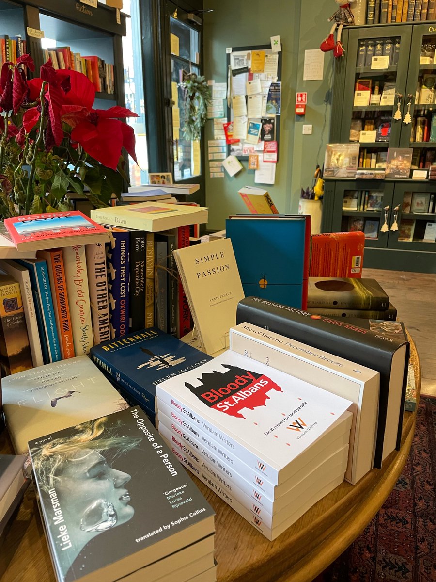 Bloody St Albans from <a href="/Verulam_Writers/">Verulam Writers</a> is out in the wild in the beautiful <a href="/BooksAlbans/">BooksOnTheHillStAlbans</a> 
#stalbans #CrimeFiction