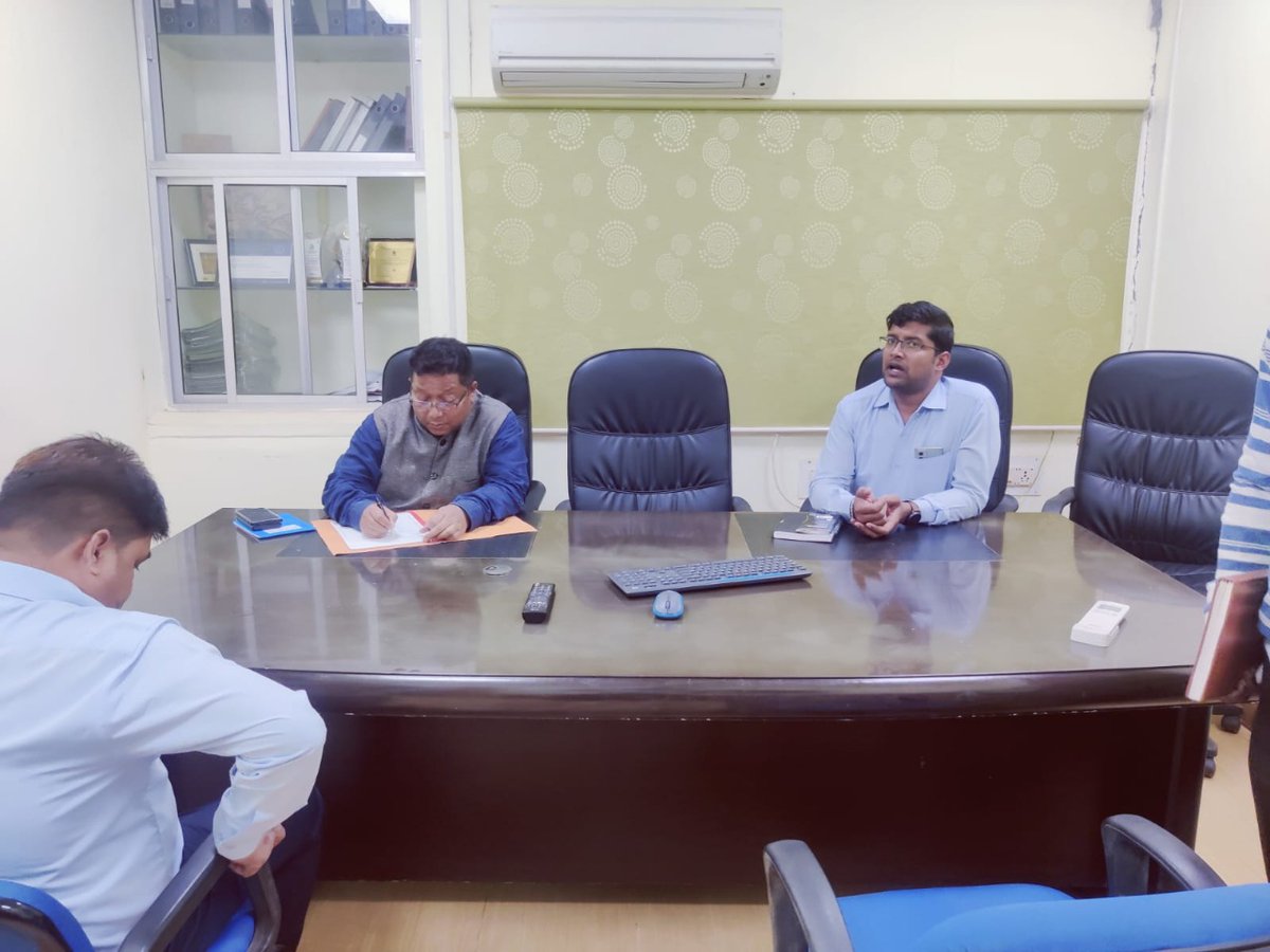 scstdevdept's tweet photo. Surprise visit of Managing Director OSFDC to CTTC, Bhubaneswar under #PRAYAS SC #OSFDC.
@scstdevdept @TribalAffairsIn @saraka_fan @SecyChief @CMO_Odisha https://t.co/KZwYK72uoj