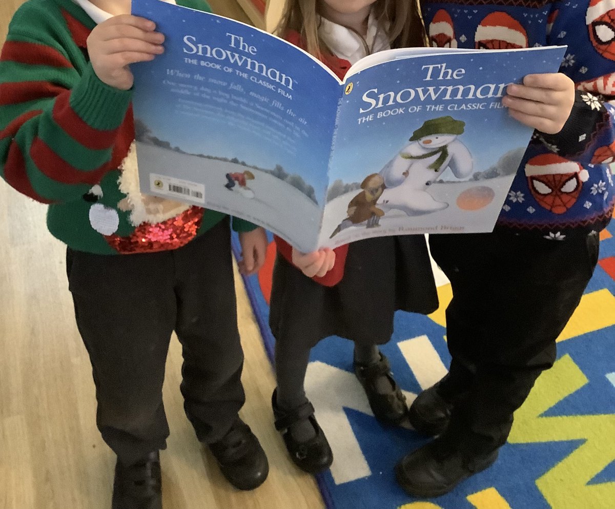 Year 1 explored The Snowman in our Story Explorers club this week!

We read the story, listened to the music and even made our own snowmen! 

#TheSnowman #storyexplorers
