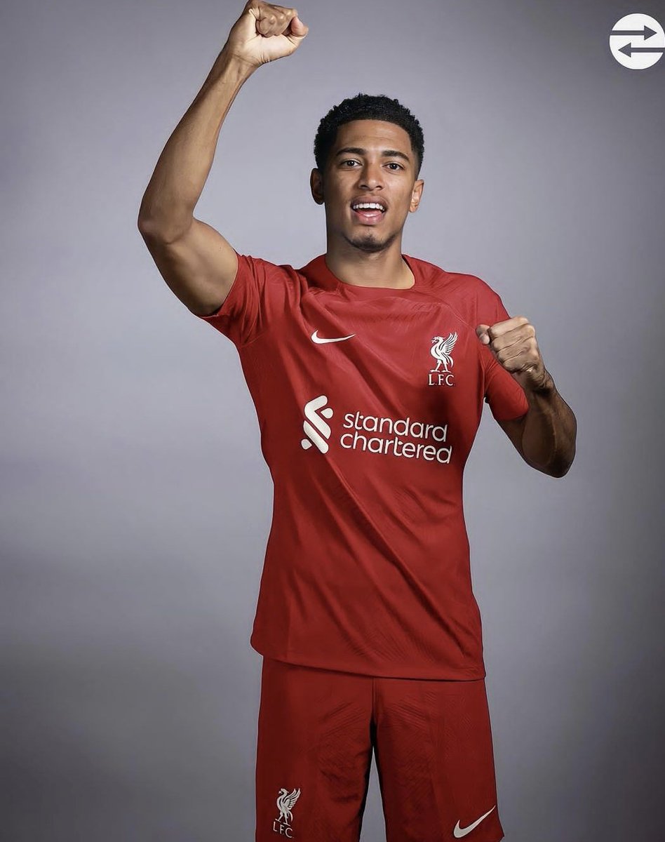 DaveOCKOP's tweet photo. Bellingham's family want him to join Liverpool (@cfbayern)

Bellingham's family are leading negotiations (@Plettigoal)

@cfbayern + @Plettigoal = Bellingham to Liverpool? https://t.co/I1rr5KjM3P