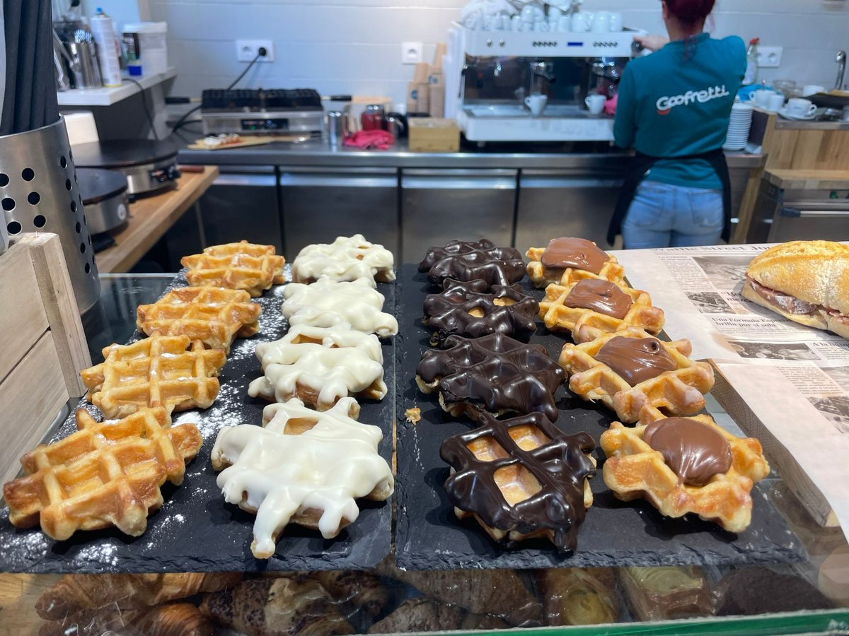 goofretti's tweet photo. ¡Nueva apertura de Gaudí!
Ven a conocernos y prueba nuestros mini gofres 🤤

#Goofretti #minigofres #chocolate #dulce https://t.co/67MapnY1hO