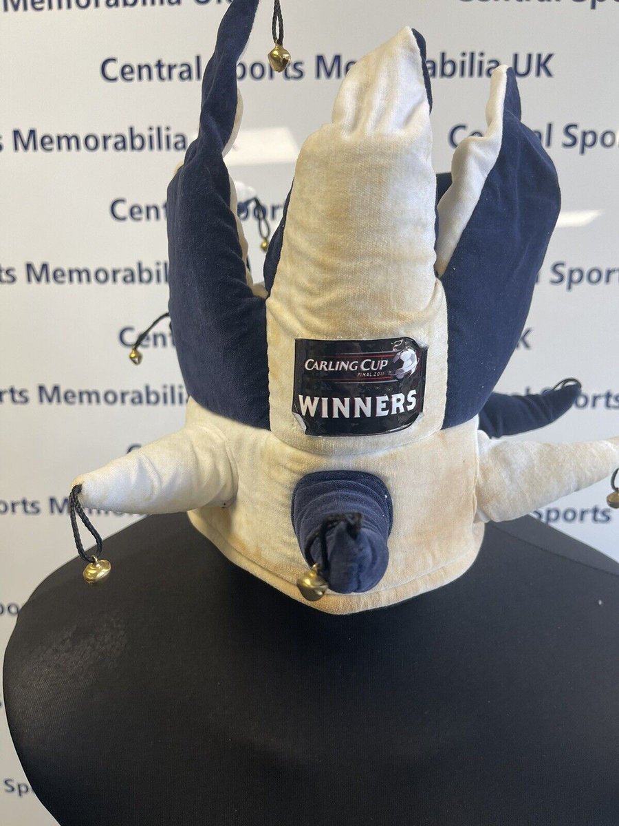 csm_uk1's tweet image. Maradona shirt swapped with Steve Hodge?  Pah!

Hand of God ball?  Keep it!

Ronaldo Match Worn United Shirt?  No thanks!

Tonight we launch, a real gem...

Nikola Zigic Jester's Hat, worn on the Wembley turf.

3 day auction. Guaranteed delivery before Xmas. 
Don't miss it! #BCFC