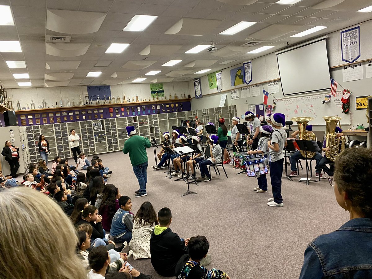 Andrea Soto-Mesz tweet media