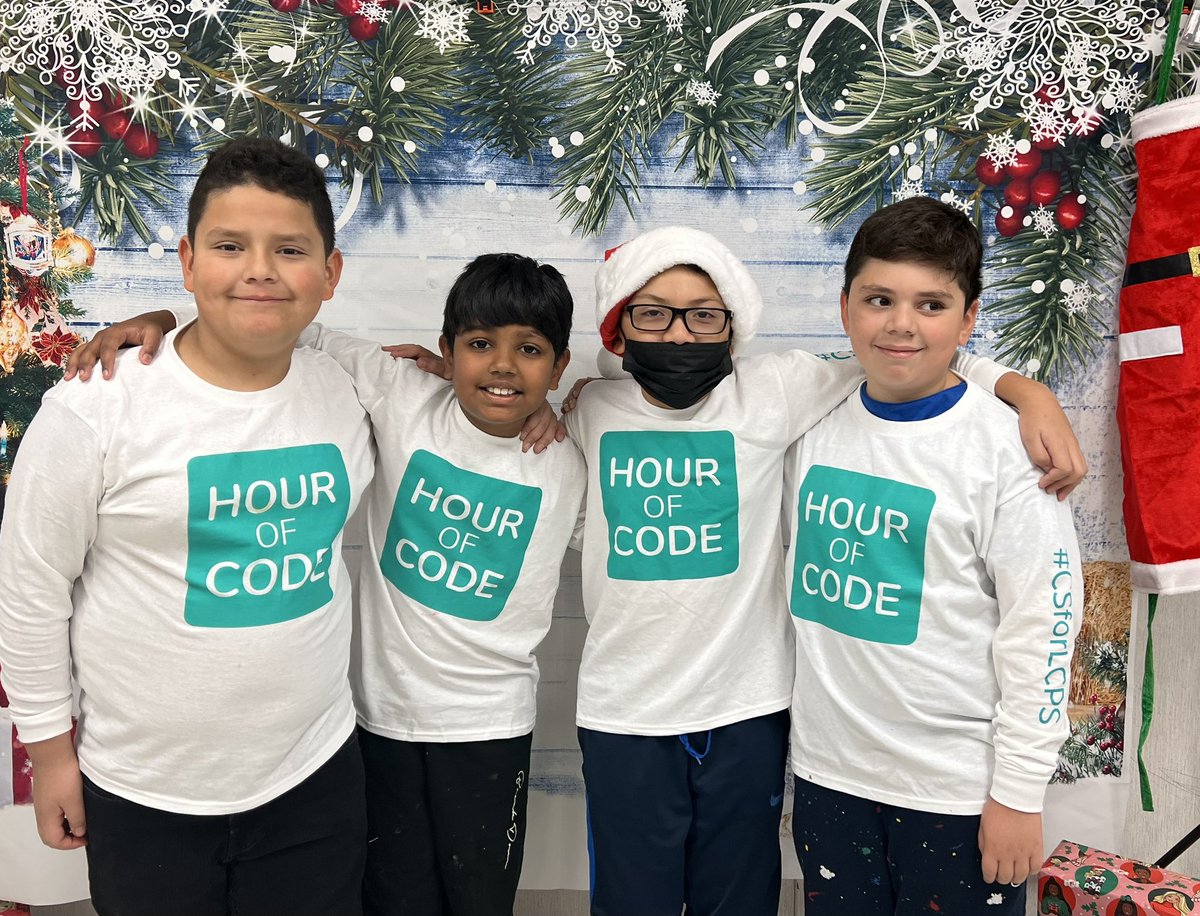 RosaCoss1's tweet image. #HourOfCode #CSforLCPS @GuilfordEle @millerIFT