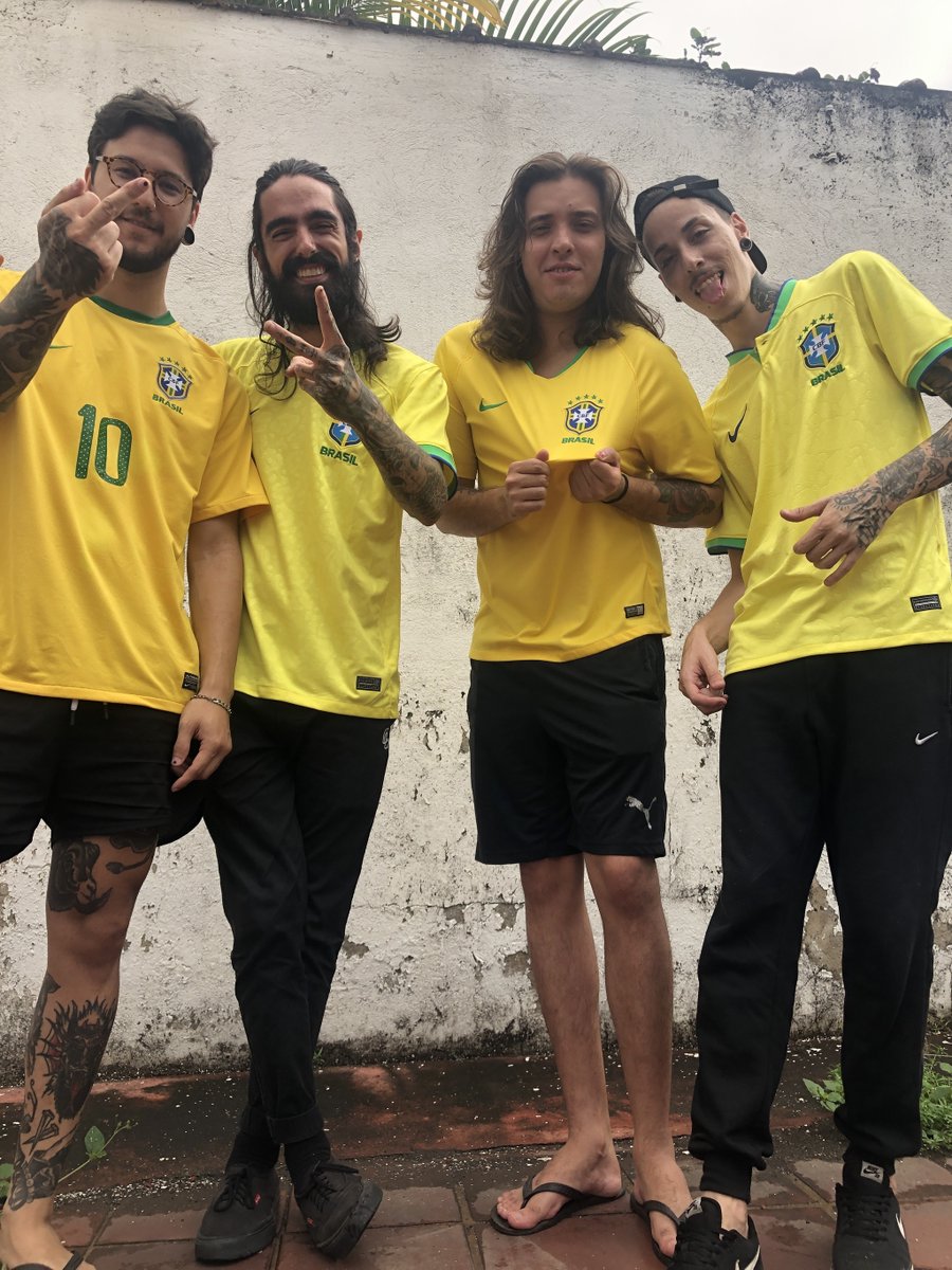 bandapappajack's tweet photo. A torcida da Pappa Jack tá ON! 🇧🇷

Bora de palpite nos comentários? 
Hoje o BR ganha de quanto? 😎

#BandaPappaJack https://t.co/bE7I0VA7fU