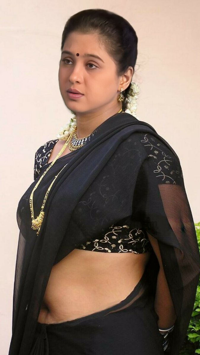 TamilRoleplay2's tweet photo. தேவயானி ரசிகர்கள் mattum inbox vanga devayani pathi asingama pesi kai adikalam ava photos edit pannalam #தேவயானி devayani https://t.co/1zWigjXsVu