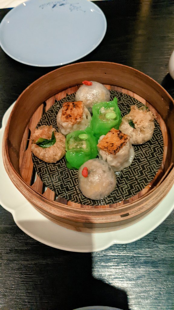 Hakkasan Chrysanthemum set menu - all vegan! 💚