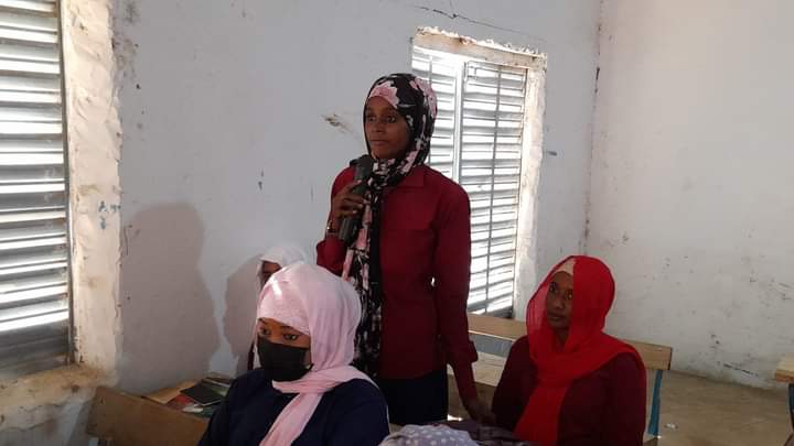 OngAshad's tweet photo. #VBG conference debat
𝐋𝐚 𝐯𝐢𝐨𝐥𝐞𝐧𝐜𝐞 𝐟𝐚𝐢𝐭𝐞𝐬 𝐚𝐮𝐱 𝐟𝐞𝐦𝐦𝐞𝐬 𝐞𝐭 𝐬𝐞𝐬 𝐞𝐟𝐟𝐞𝐭𝐬 𝐬𝐮𝐫 𝐥𝐞𝐬 𝐞𝐧𝐟𝐚𝐧𝐭𝐬, c'est le thème débattu avec les étudiants de COFOSAM
#UNFPAtchad
#GenEgaliteECCAS
#StopAuxViolencesFaitesAuxFemmes
#16joursdactivisme https://t.co/0J3mKS24Z3