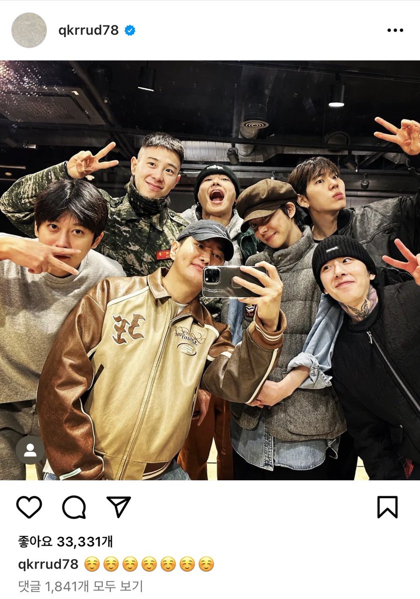PK_palace's tweet photo. #박경 #경스타그램 ☺️❤️ https://t.co/ejQ1tKFIEb