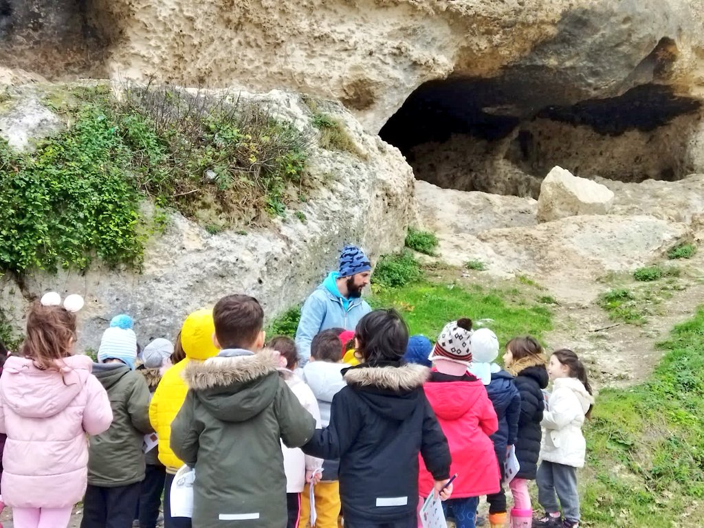 istanbulilmem's tweet photo. 🌿Köy yaşam merkezlerimize gelen öğrencilerimiz doğa, fen ve spor etkinliklerine katılıyor; eğlenerek öğreniyor.

@memleventyazici https://t.co/UMQK7o7LkC