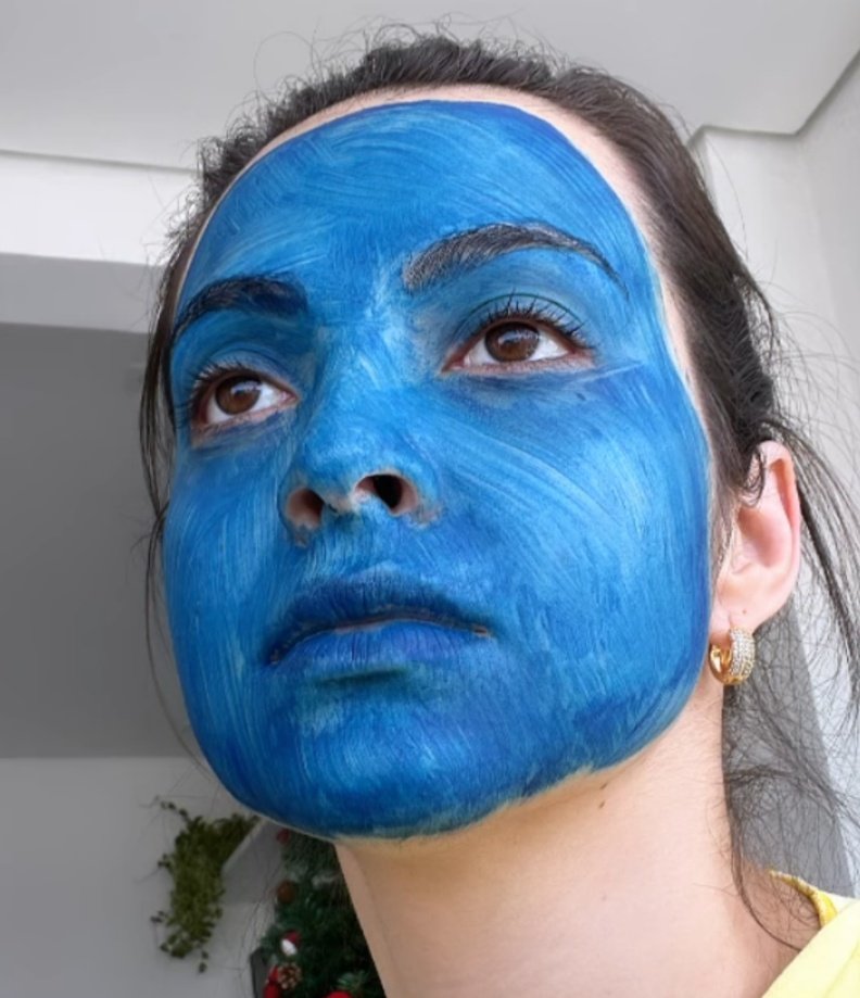 bruayramemes's tweet photo. "eu não quero te ver nem pintada de ouro"
 
 eu indo de azul: https://t.co/FPSqRYSOsv