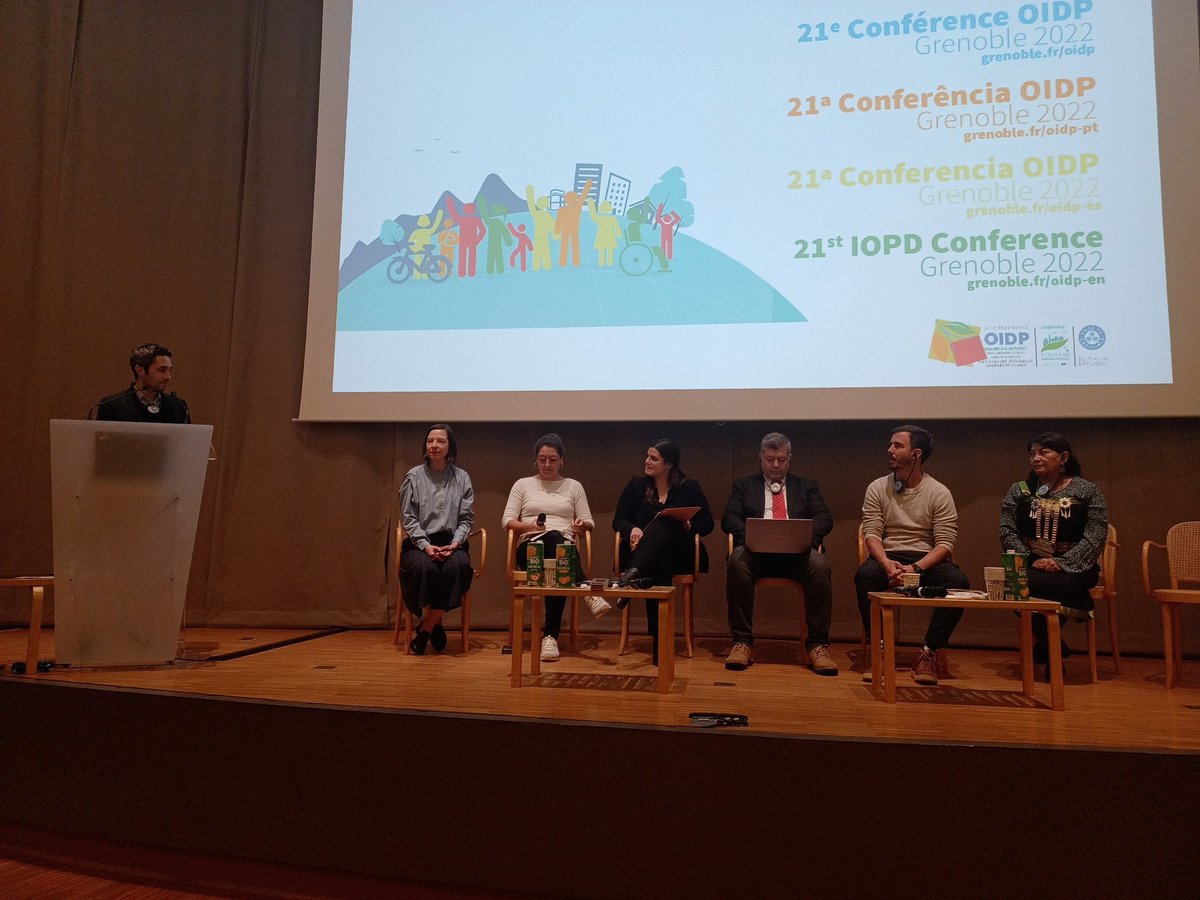 Jonathan Moskovic (@jonmoskovic) on Twitter photo Regards croisés sur différentes #assembléescitoyennes à #Ankara🇹🇷,#Chili 🇨🇱 #Paris, #Strasbourg 🇫🇷, #Bruxelles #commissionsdélibératives 🇧🇪 <a href="/ParlFR_Bxl/">Parlement francophone bruxellois</a> <a href="/parlbruparl/">parlbruparl</a> et au niveau mondial 🗺 <a href="/_GlobalAssembly/">Global Assembly</a> #OIDP2022 Regards croisés sur différentes #assembléescitoyennes à #Ankara🇹🇷,#Chili 🇨🇱 #Paris, #Strasbourg 🇫🇷, #Bruxelles #commissionsdélibératives 🇧🇪 <a href="/ParlFR_Bxl/">Parlement francophone bruxellois</a> <a href="/parlbruparl/">parlbruparl</a> et au niveau mondial 🗺 <a href="/_GlobalAssembly/">Global Assembly</a> #OIDP2022