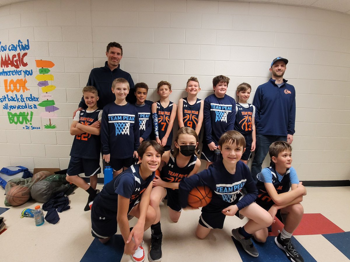 peakbball's tweet image. Tryouts this Saturday for grades 4th - 6th! Sign up online. Seasons begin in January.