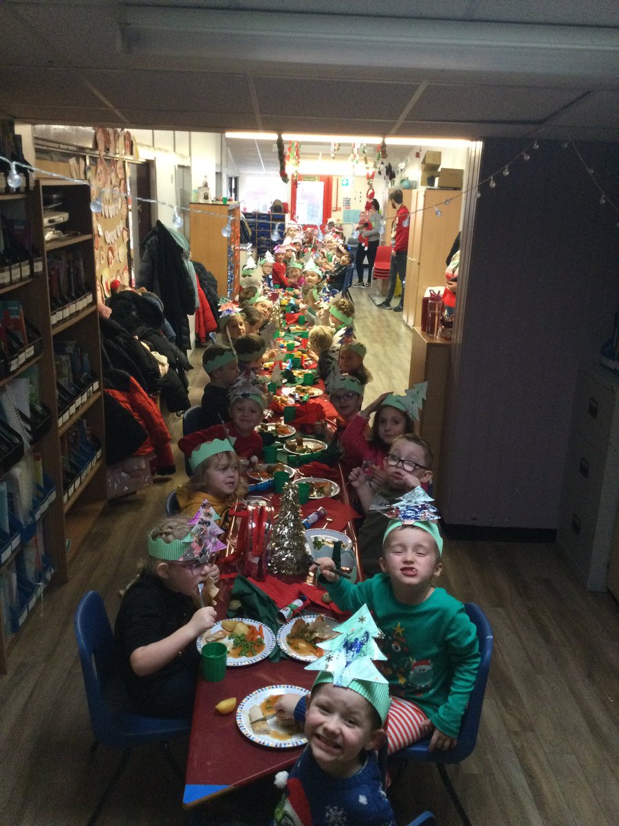 MoorsideCP's tweet photo. Best day of the year! Our annual Christmas Dinner Day never fails to deliver! No better way than to have dinner with such a wonderful set of people! #moorsideCOMMUNITY https://t.co/evAMCOFwLz