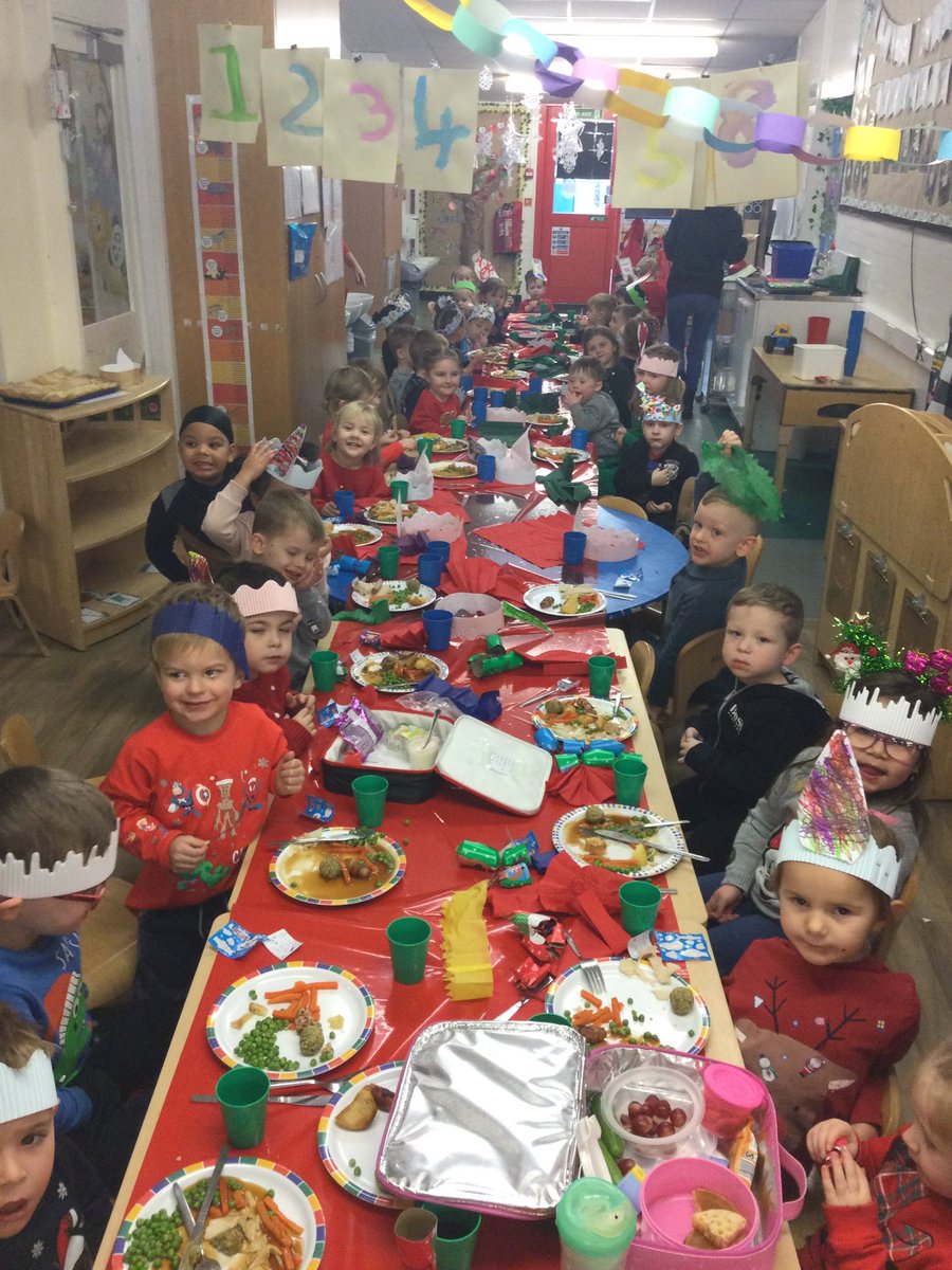MoorsideCP's tweet photo. Best day of the year! Our annual Christmas Dinner Day never fails to deliver! No better way than to have dinner with such a wonderful set of people! #moorsideCOMMUNITY https://t.co/evAMCOFwLz