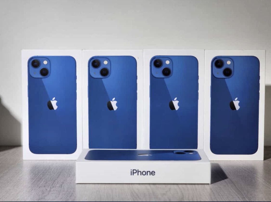 ReldorZm's tweet photo. iPhone 13 256 GB https://t.co/ahkxfDwmxA