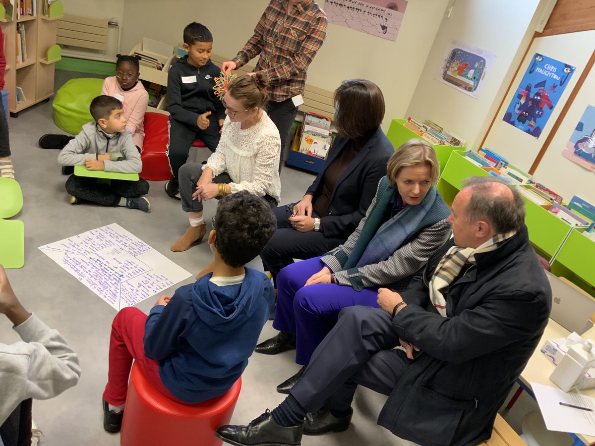 ac_renault's tweet photo. Les enfants au cœur de la Concertation, ateliers d’idéation en présence de Mme @CharlineAvenel et de Mme @lair_sandrine et de nos partenaires @VilleElancourt @LaurenceDoree 
🧠améliorer le travail personnel 
🧠 repenser les espaces               🧠construire le « vivre ensemble » https://t.co/vU1aU461RZ