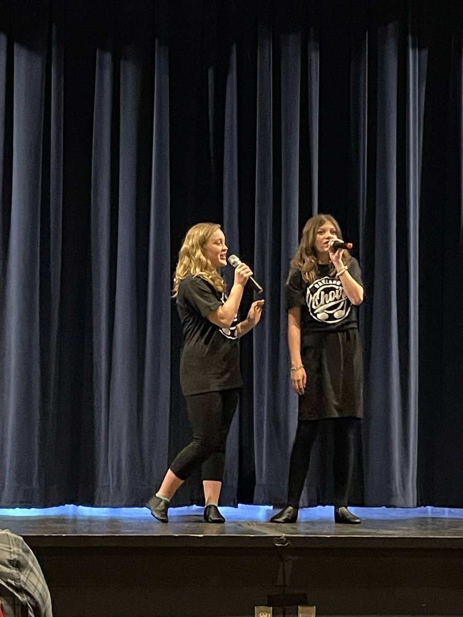 SUPER PROUD MOMENT!  Their music didn’t come on for their songs (❤️ technology) they rolled with it and sang Acapella!