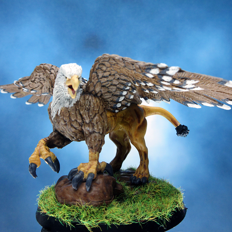 paintedminis's tweet photo. Painted D&amp;D Miniature Griffin. https://t.co/EwVF46Npf8