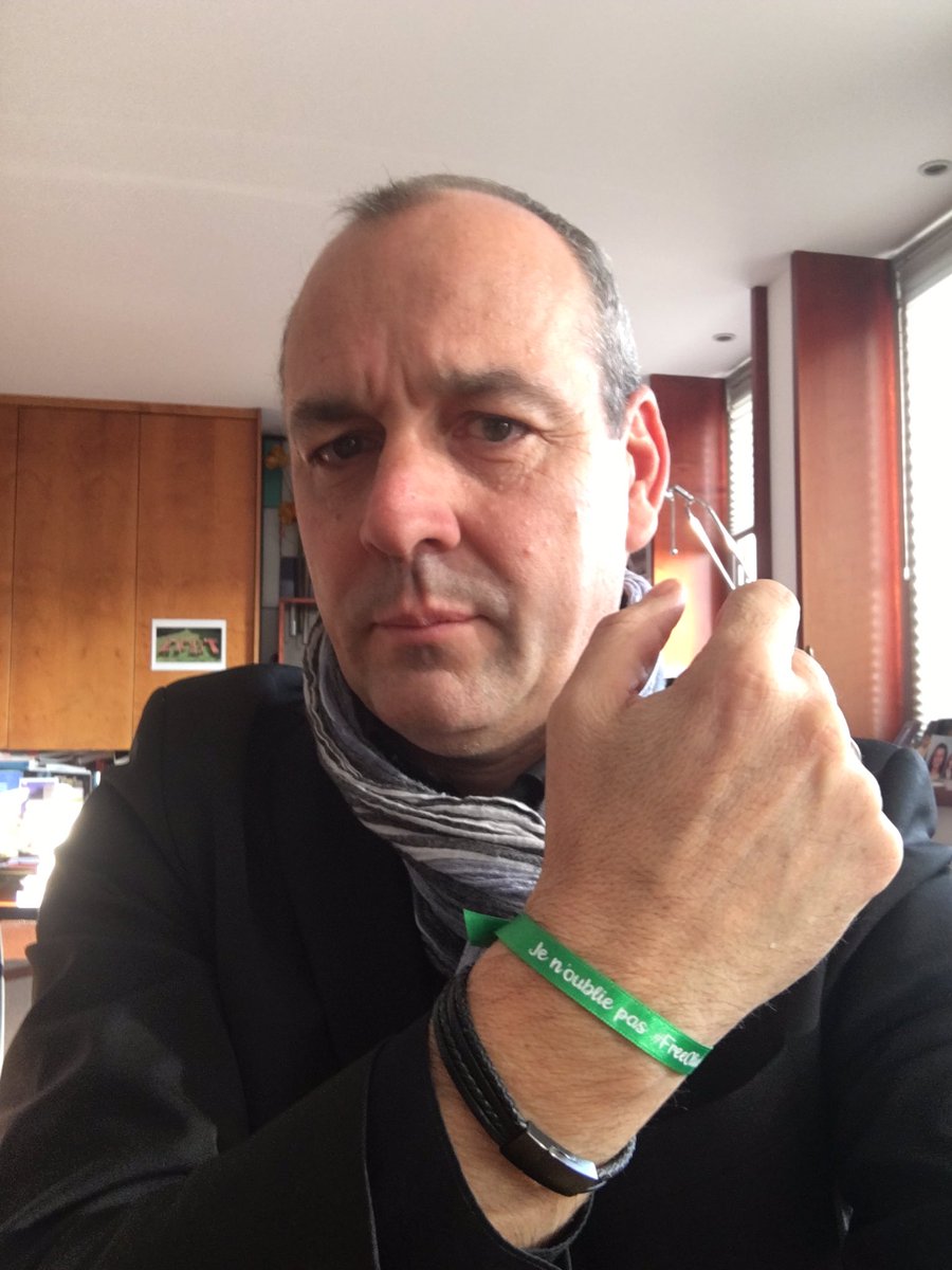 LaurentBerger44's tweet photo. Depuis 20 mois, le journaliste Olivier Dubois est retenu en otage au Mali. Ne l’oublions pas. Portez le bracelet #FreeOlivierDubois @USJCFDT @FreeOlivierDub1 https://t.co/oiP92yco7u