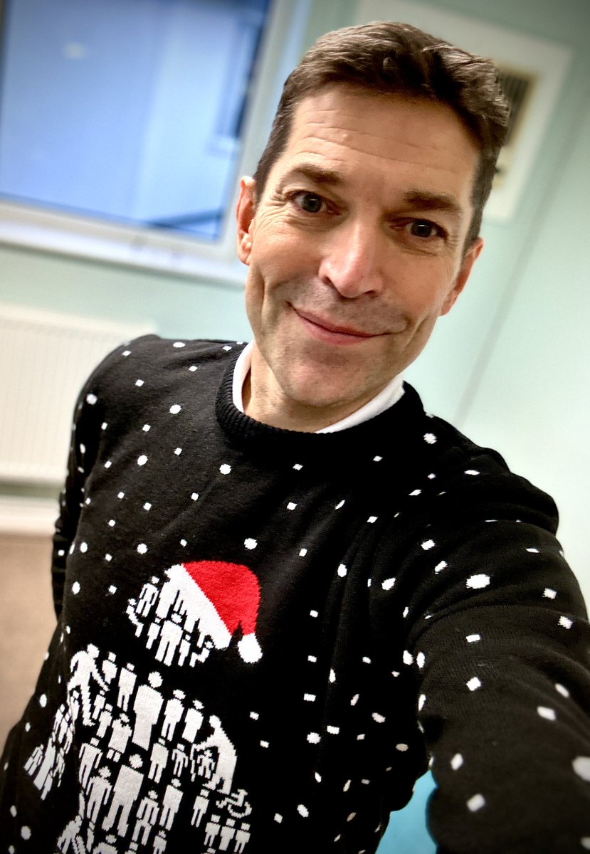 RobinB1707's tweet image. It’s getting festive at @Wargrave_Autism . It’s our annual Christmas Jumper day, this year I’m strutting my stuff in  @prostatecanceruk latest chrimbo offering . It’s all about charity baby 🎅🏼
#cancer #defiance
#ProstateCancer